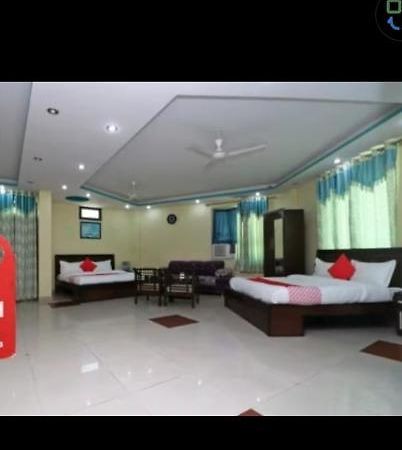 Hotel Aashiyana And Banquet Hall Haridwār Extérieur photo